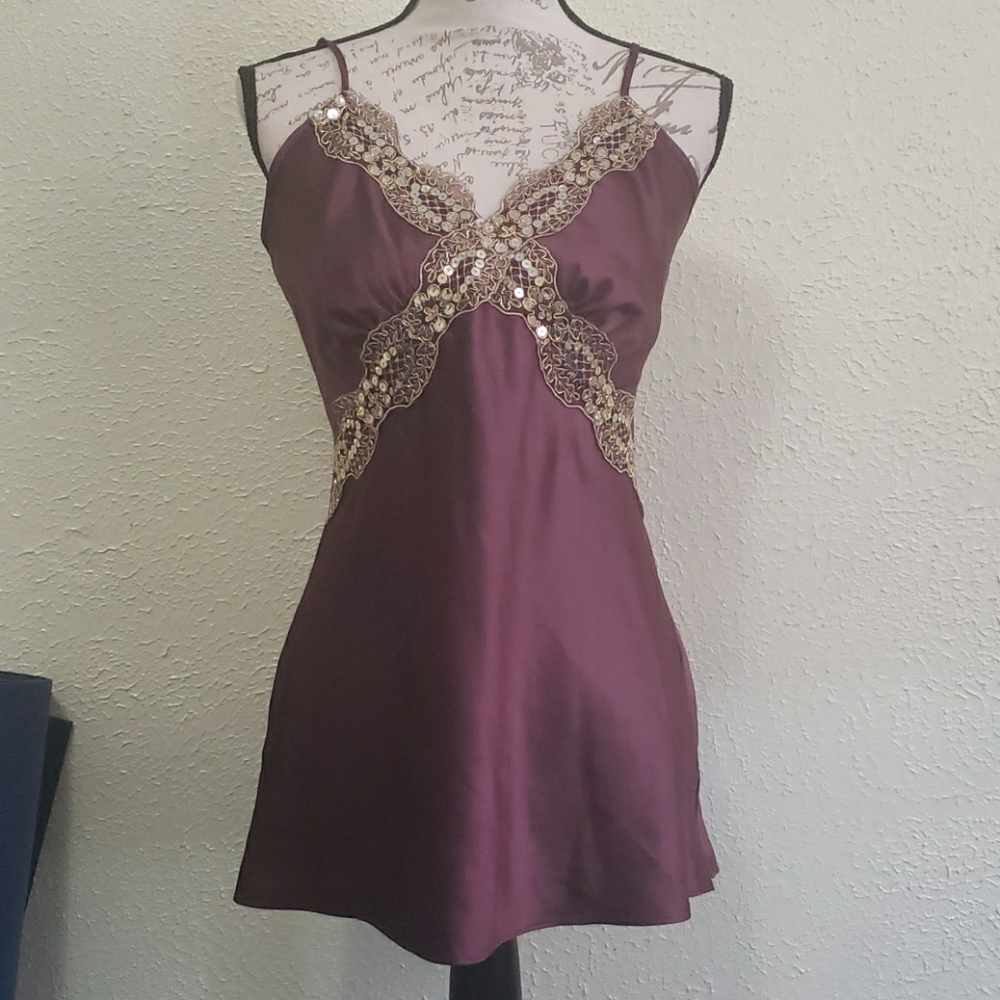 GU Bisou Bisou size 10 cami